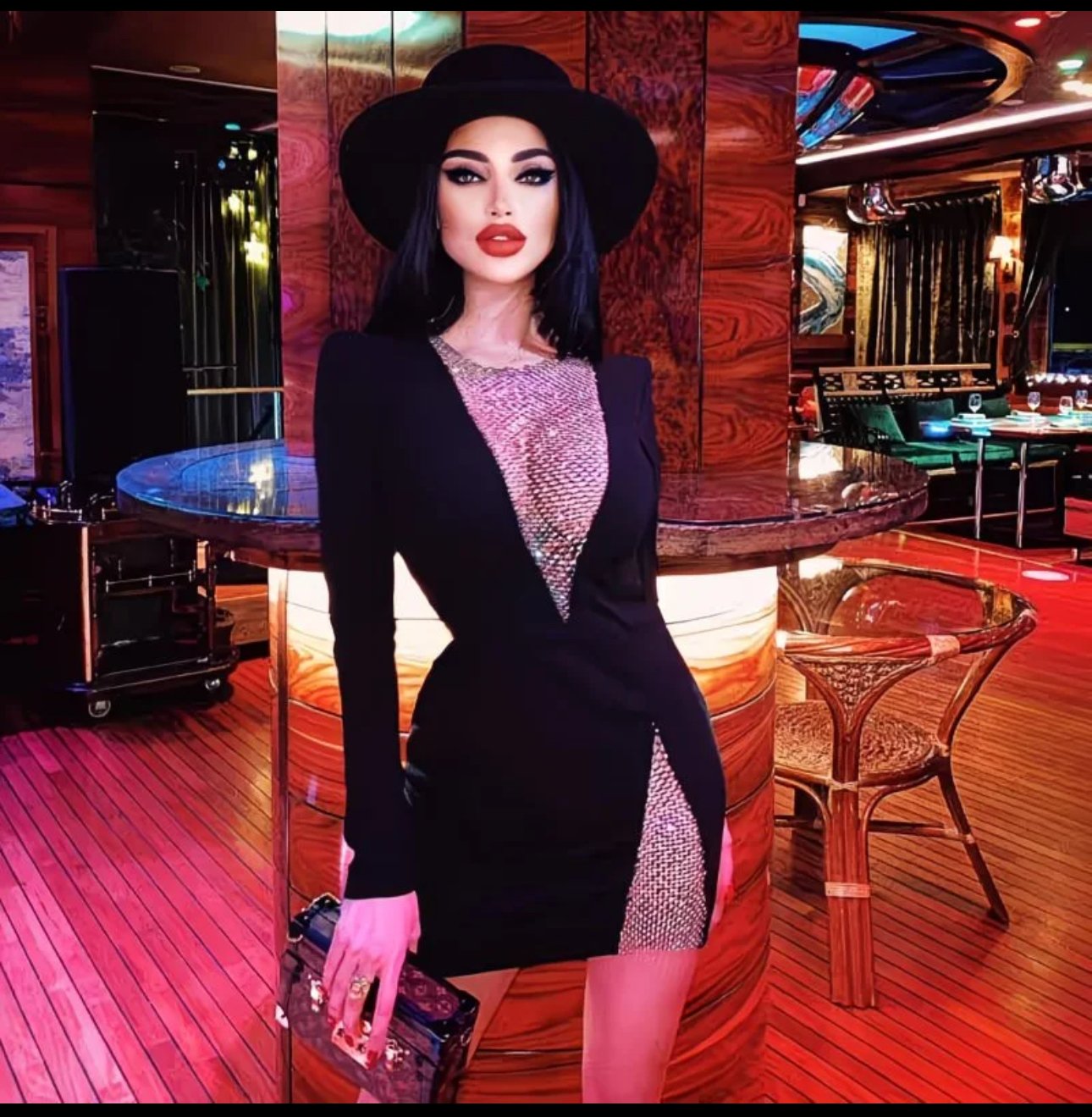 Midnight Luxe Muse - Image 5